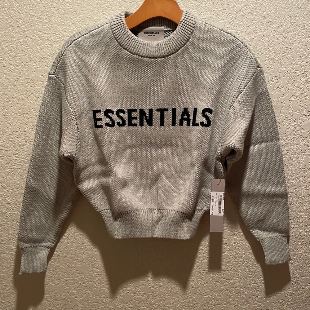 Essentials Fear of God knit pullover sweater Sz 6/7 kids Concrete color New